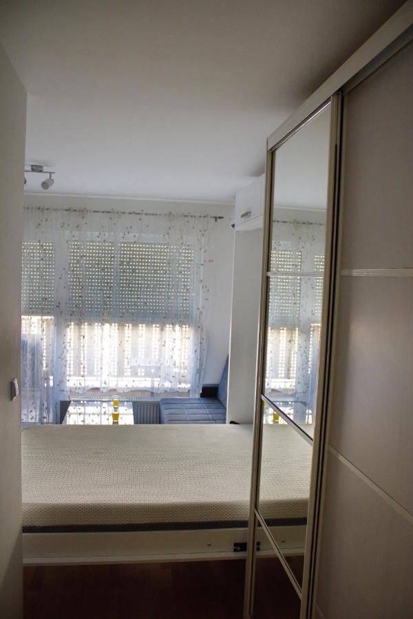 Studio Apartman Miljacka 13 Sarajevo Bagian luar foto