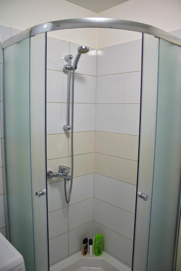 Studio Apartman Miljacka 13 Sarajevo Bagian luar foto