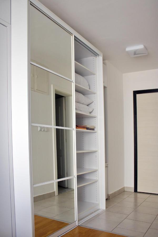 Studio Apartman Miljacka 13 Sarajevo Bagian luar foto