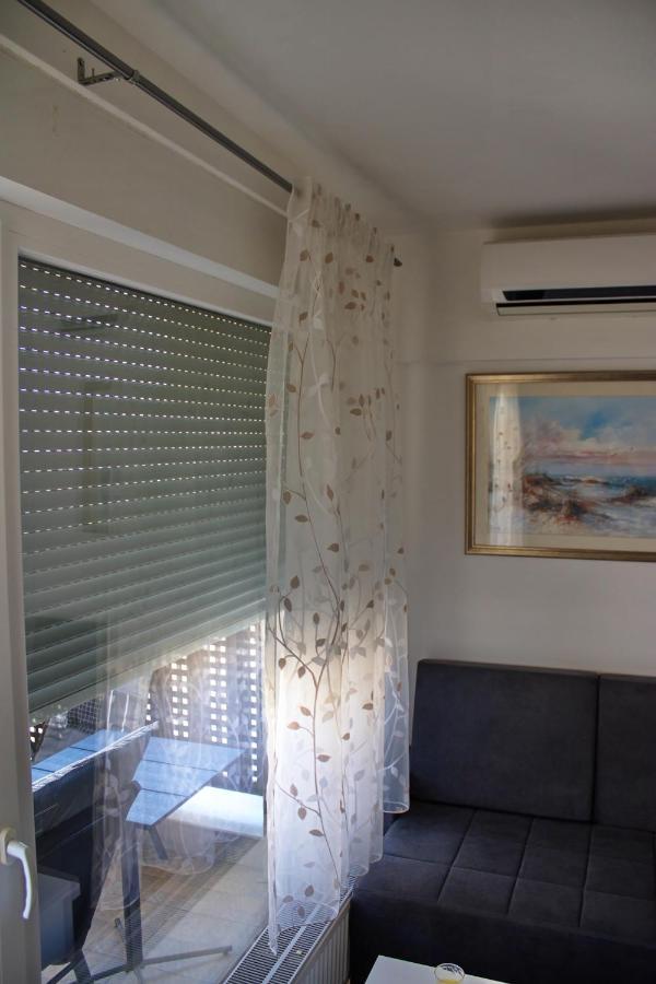 Studio Apartman Miljacka 13 Sarajevo Bagian luar foto