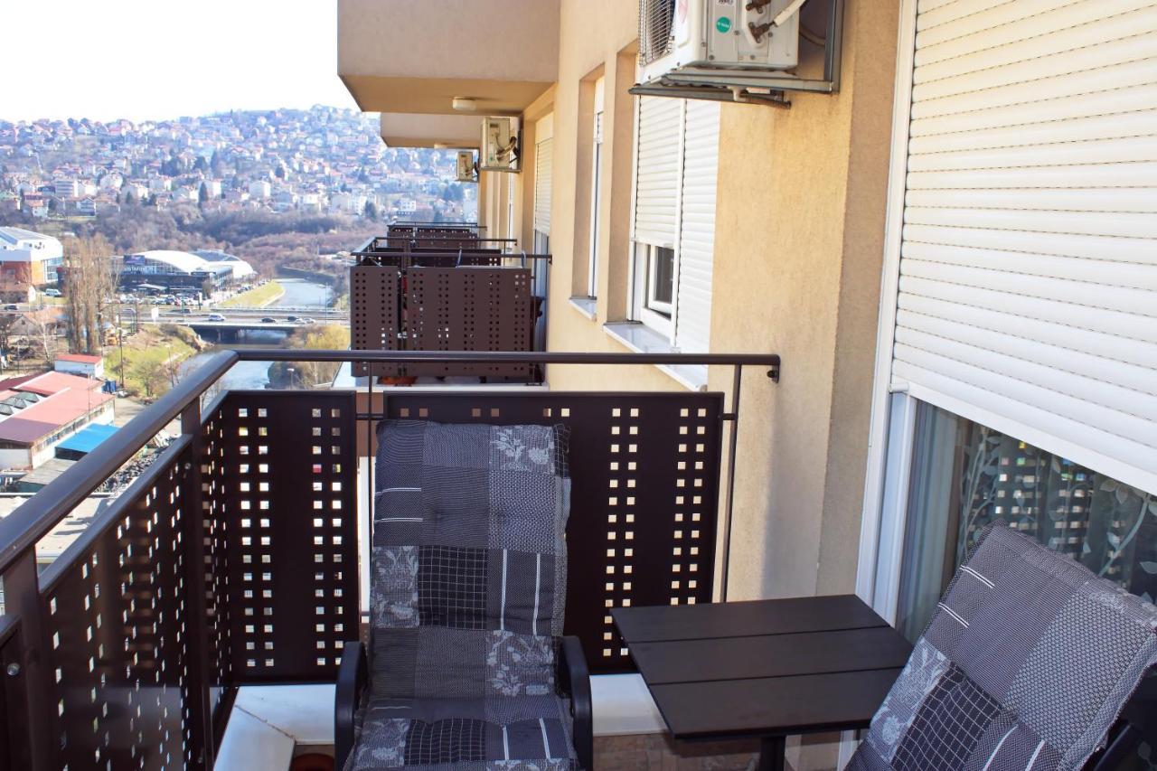 Studio Apartman Miljacka 13 Sarajevo Bagian luar foto