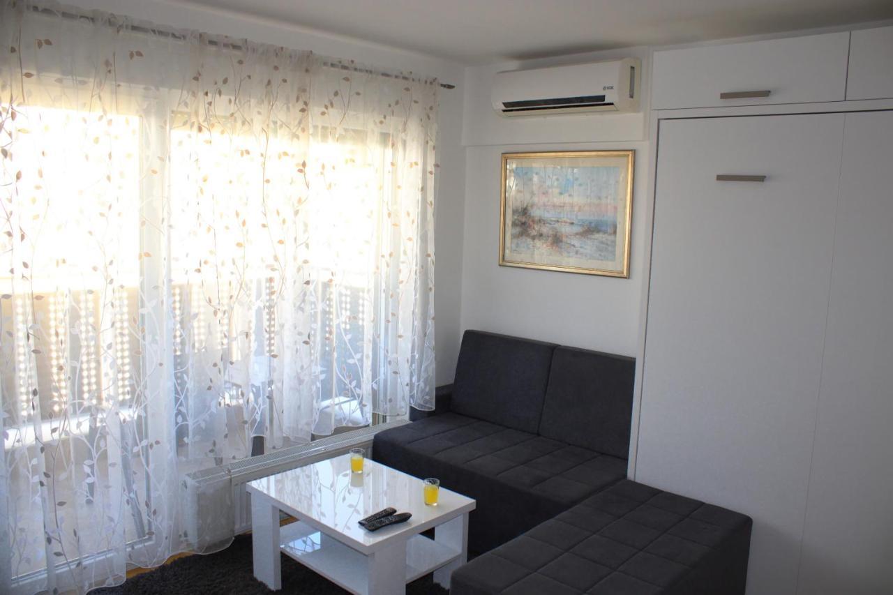 Studio Apartman Miljacka 13 Sarajevo Bagian luar foto