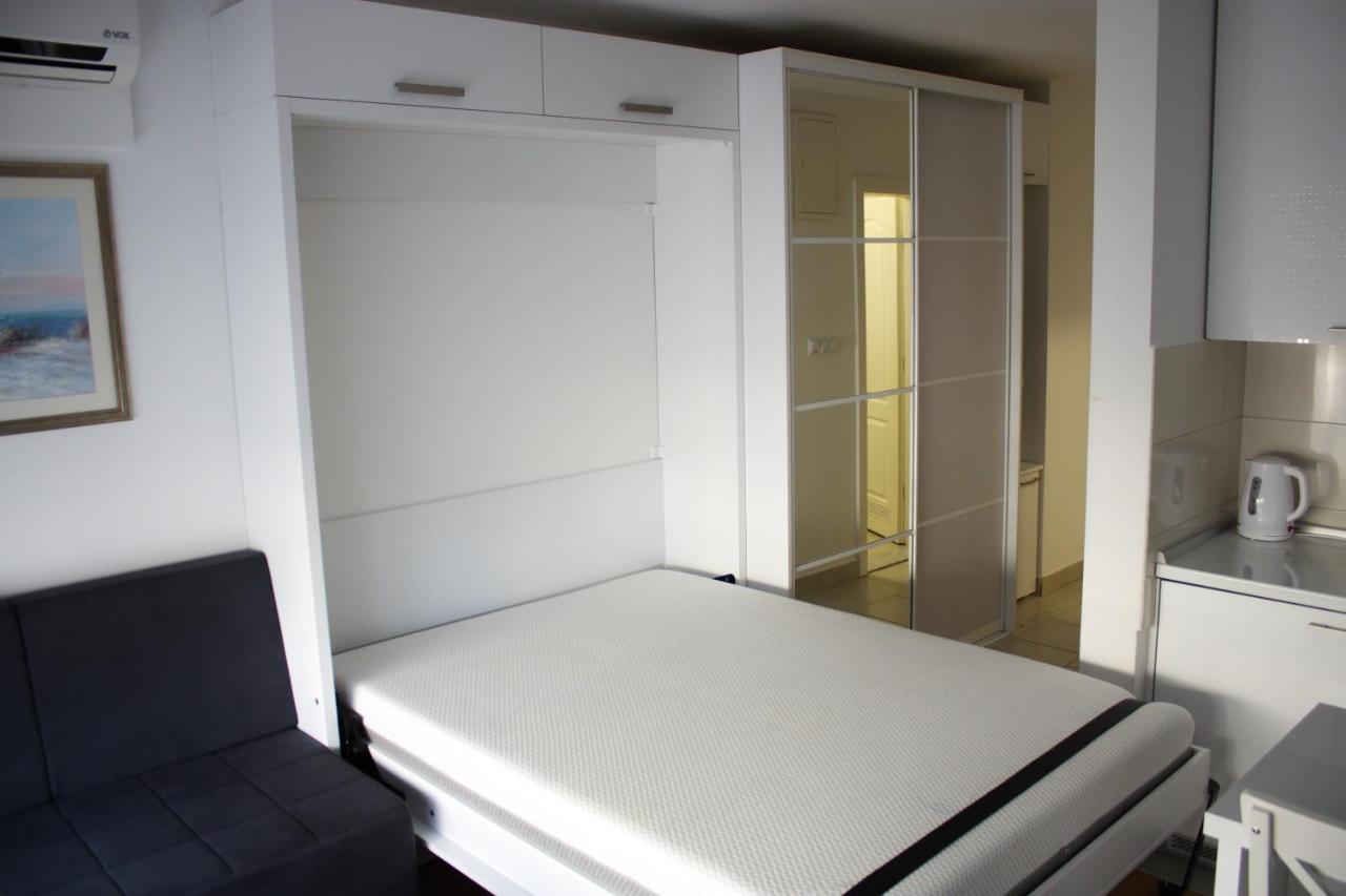 Studio Apartman Miljacka 13 Sarajevo Bagian luar foto